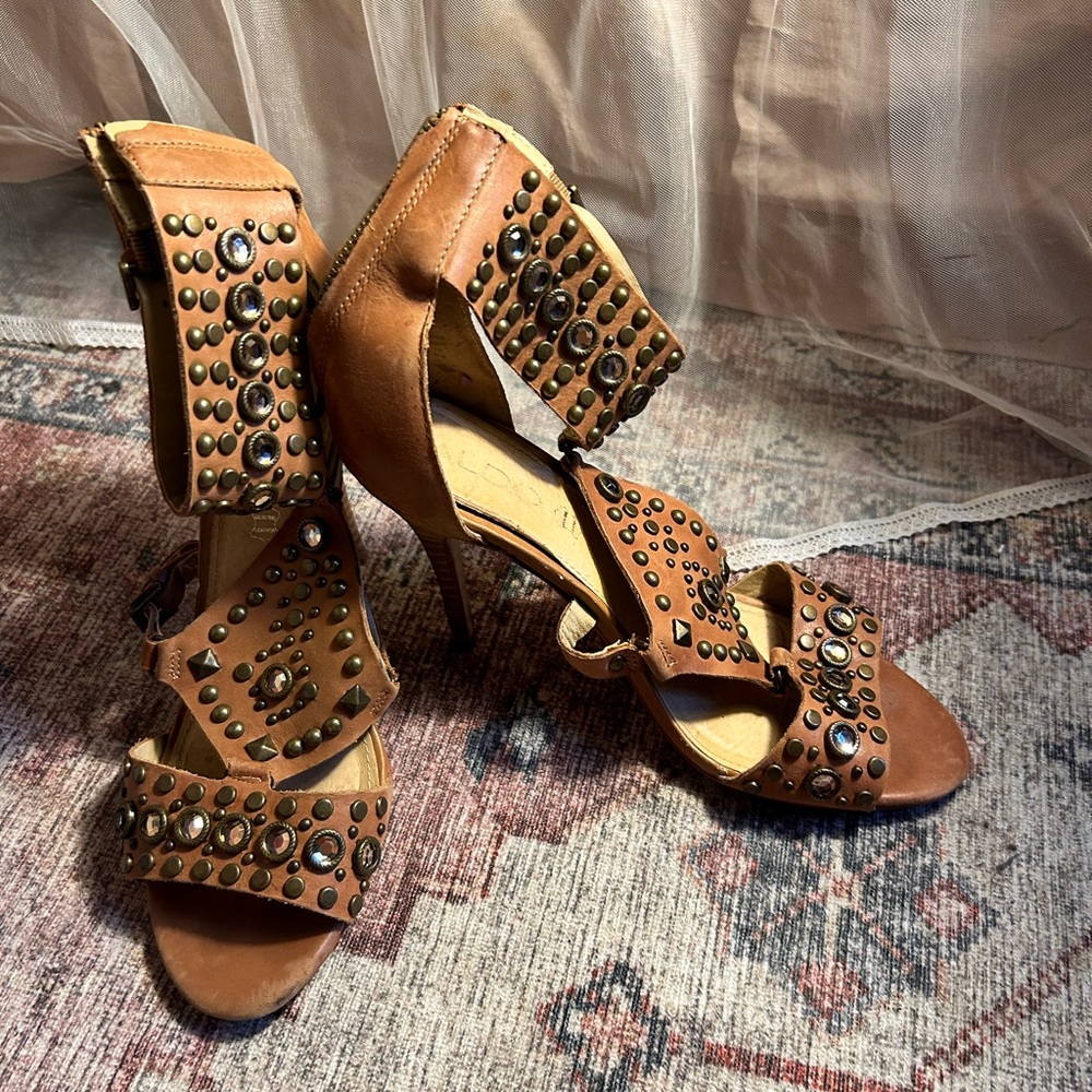 Bejeweled heels with thick straps